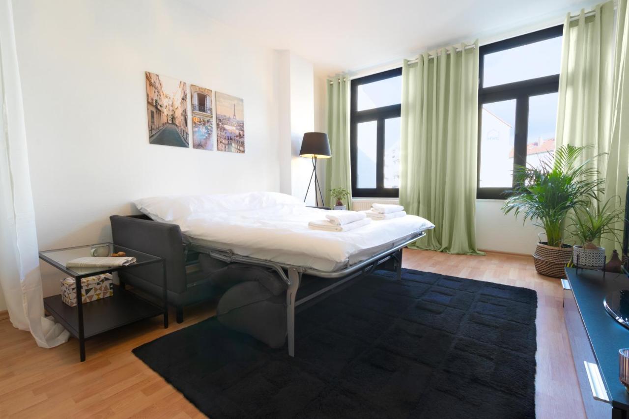 Ruhige Wohnung In Zentraler Lage - Quiet Flat In A Central Location マクデブルク エクステリア 写真